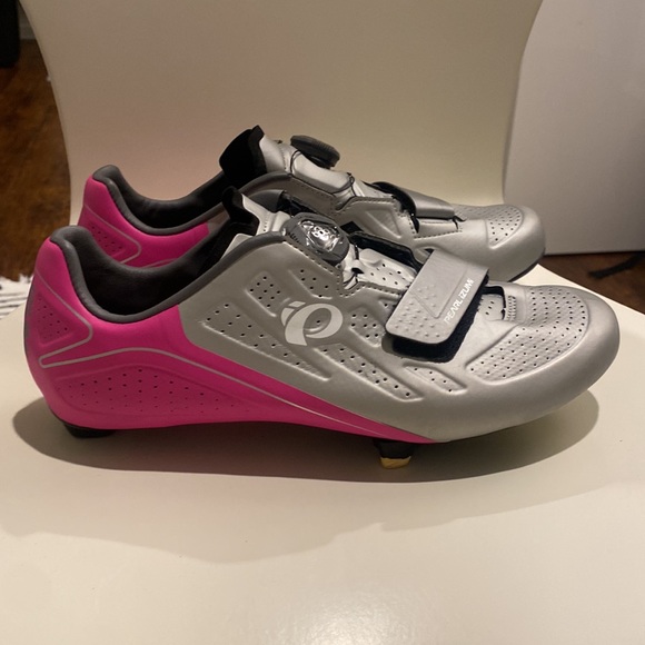 Pearl iZUMi Women’s Cycling Shoes - Picture 6 of 6